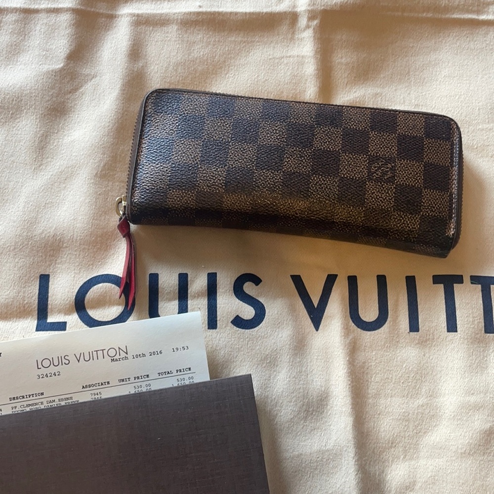 Authentic Louis Vuitton Damier Clemence Wallet